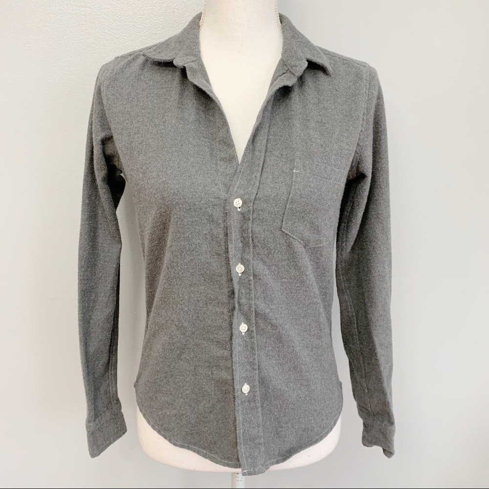 Frank & Eileen | Barry Button Down Gray Cotton Top